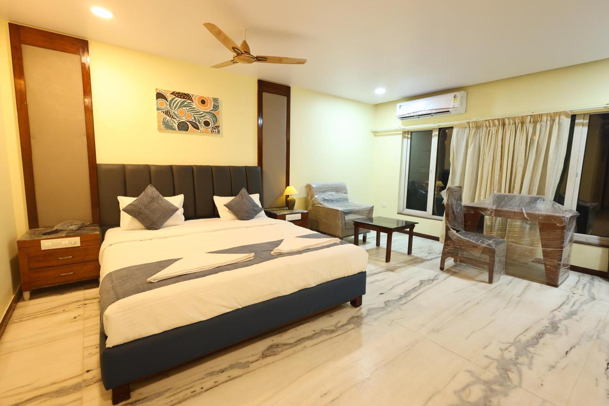 Hotel Lj Dadi'S Grand à Visakhapatnam Extérieur photo